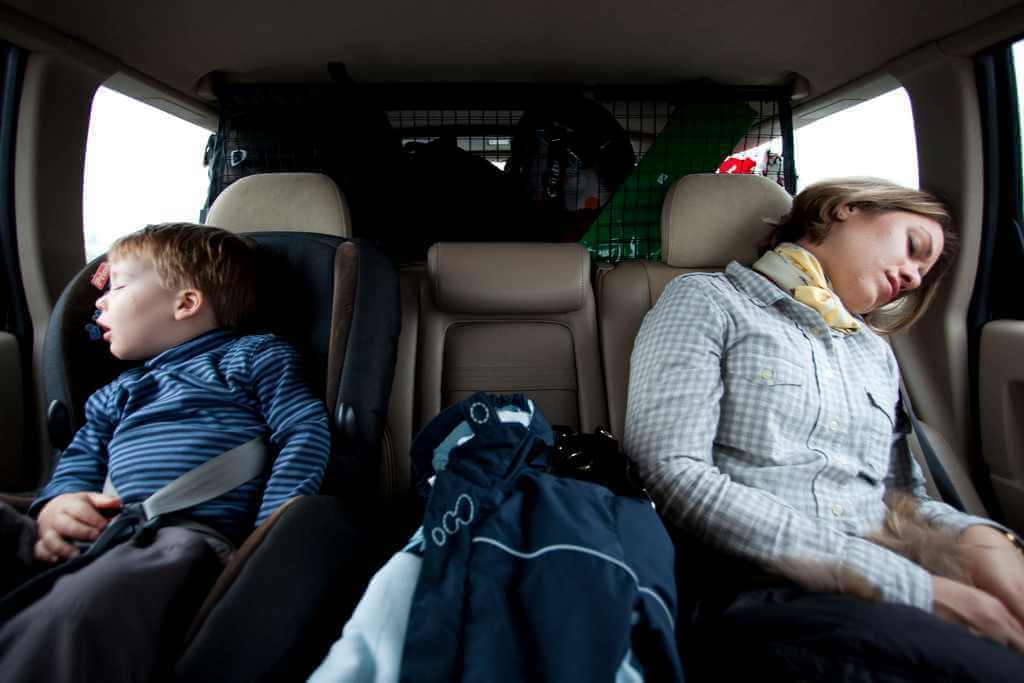 why-is-it-easy-to-get-sleepy-when-riding-in-a-car-lifesurance